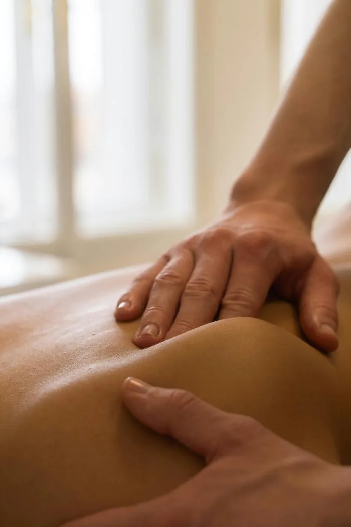 Entspannungs- und Sportmassage in der Praxis Zürich